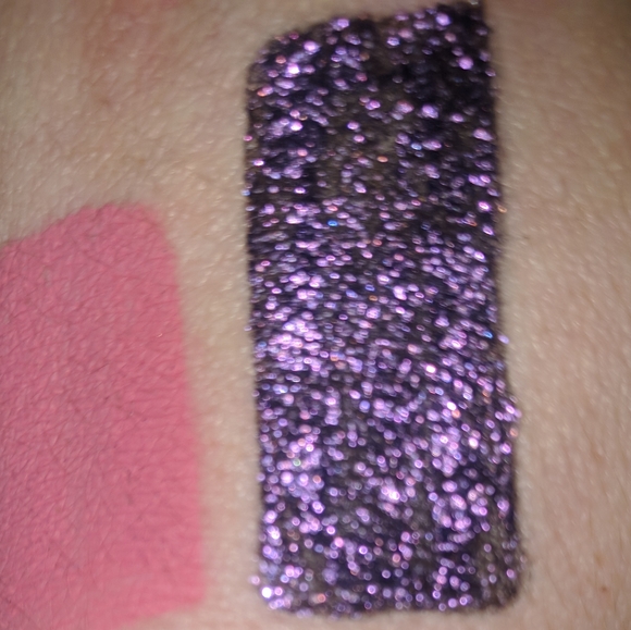 WET 'N' WILD- MEGALAST LIQUID CATSUIT- EYESHADOW - Picture 6 of 8